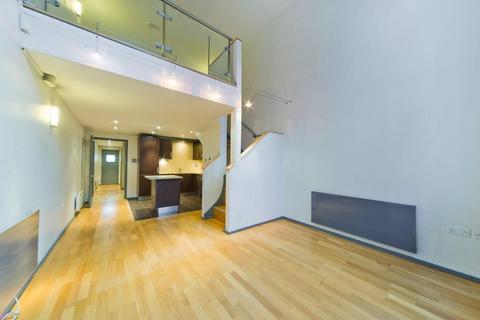 2 bedroom apartment to rent, Hanway Place, London, W1T