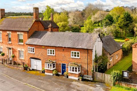 3 bedroom semi-detached house for sale, The High Street, Thornborough, Buckinghamshire, MK18