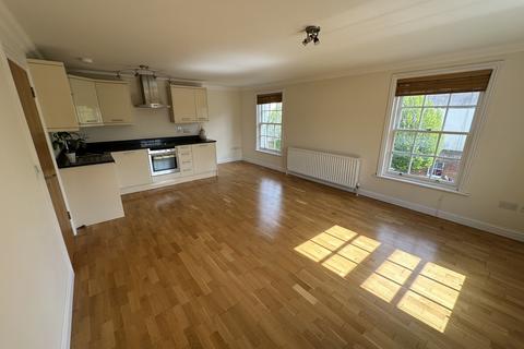 2 bedroom flat for sale, The Avenue, Newmarket, Suffolk