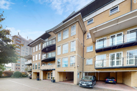 2 bedroom penthouse for sale, Axiom Apartments 42 Sparkes Close , Bromley, BR2 9BU