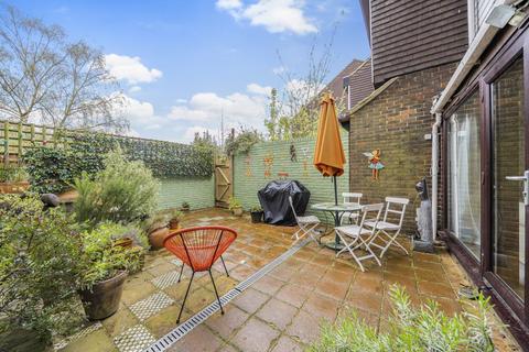 4 bedroom terraced house for sale, Milespit Hill,  Mill Hill Village,  NW7