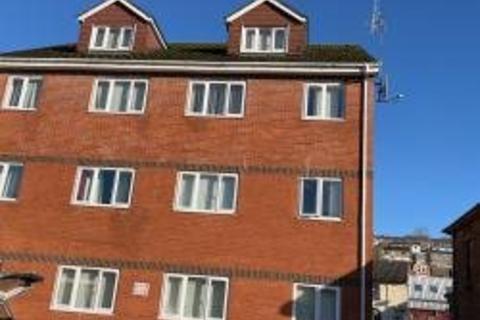 2 bedroom flat to rent, Chapel Court, St Mary Street, Risca,