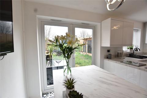 33 Park Lane, Royton, Oldham, OL2 6RE