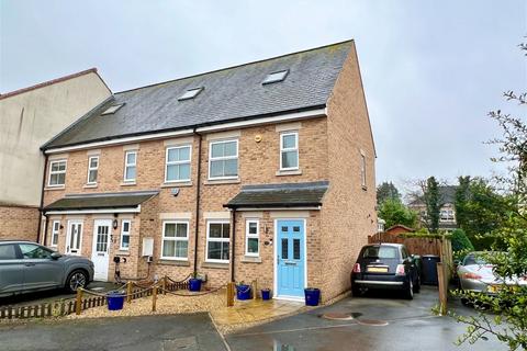 3 bedroom end of terrace house for sale, Thorp Arch, Wetherby, Woodland Drive, LS23