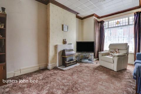 3 bedroom semi-detached house for sale, Richmond Road, Crewe