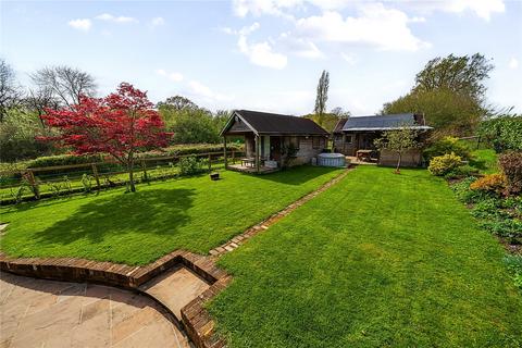 4 bedroom detached house for sale, Coneyhurst Road, Billingshurst, West Sussex, RH14