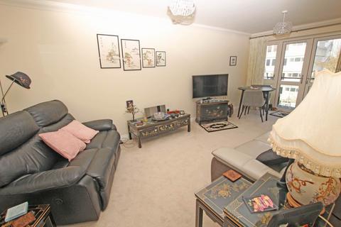 1 bedroom retirement property for sale, Southfields Road, Eastbourne, BN21 1AF