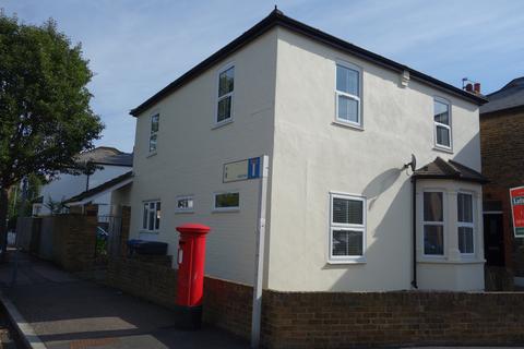 6 bedroom house to rent, Portland Road, Kingston upon Thames, KT1 2SW