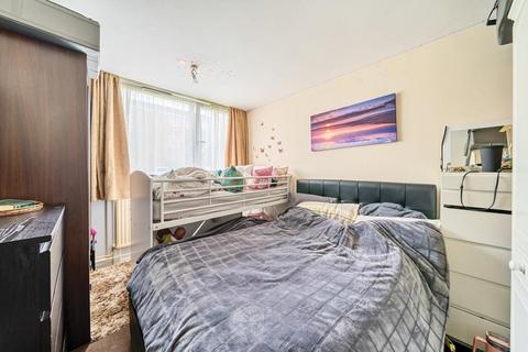 1 bedroom flat for sale, Campsfield Road,  London,  N8