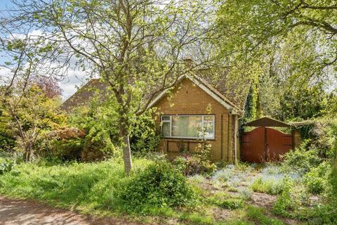 3 bedroom detached bungalow for sale, Bodicote,  Oxfordshire,  OX15