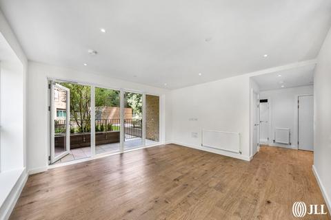 2 bedroom apartment to rent, Blenheim Mansions, Mary Neuner Road, London N8