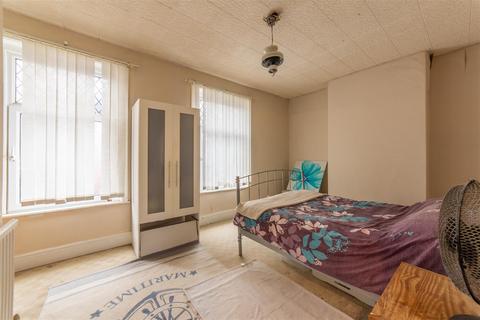 16 Alexandra Road, Sebastopol, Pontypool, NP4 5BJ