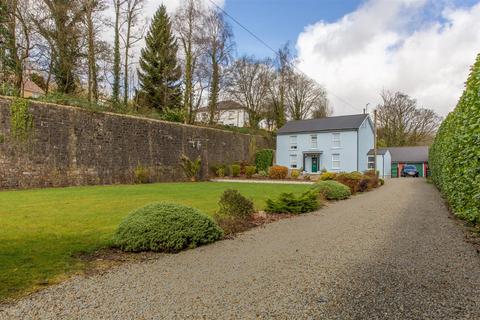 4 bedroom detached house for sale, Primrose Lane, Pontypool NP4