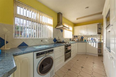 2 bedroom semi-detached house for sale, Station Road, Pontypool NP4