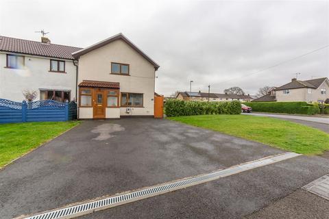 Cwmbran - 2 bedroom end of terrace house for sale