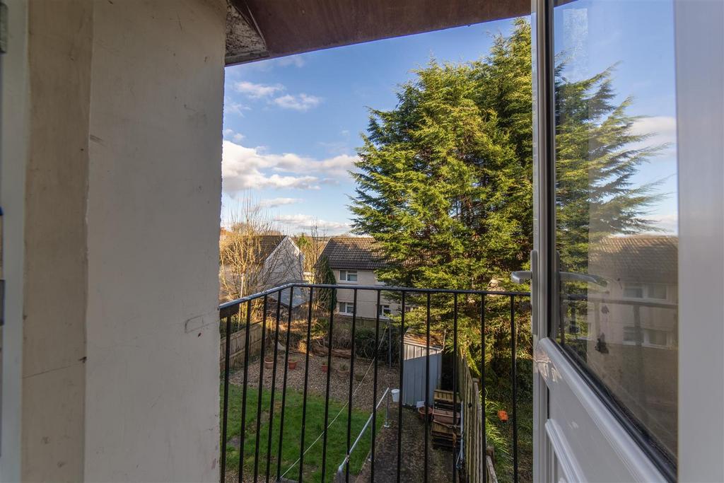 56 Greenmeadow Way-13.jpg