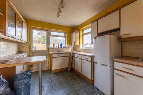 2 Clairwain, New Inn, Pontypool, NP4 0QA