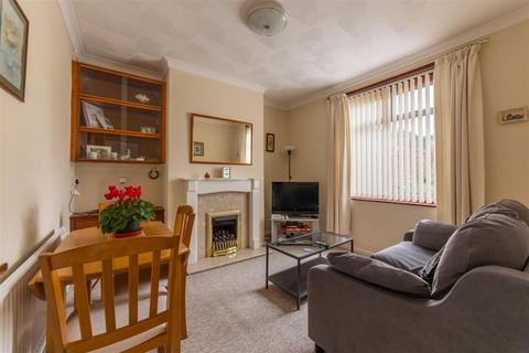 44 Broadway, Pontypool, NP4 6HW