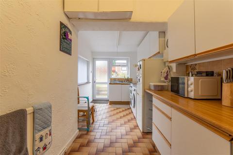 44 Broadway, Pontypool, NP4 6HW