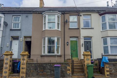 2 bedroom terraced house for sale, Cwmavon Road, Pontypool NP4