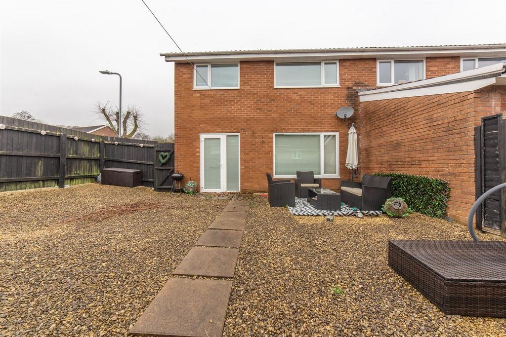 47 Broome Path-16.jpg
