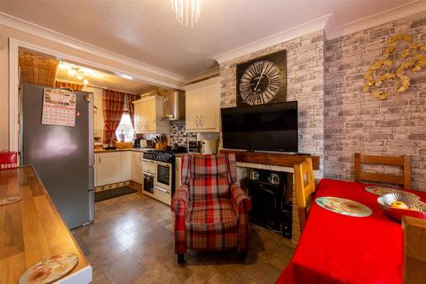 36 Channel View, Penygarn, Pontypool, NP4 8BN