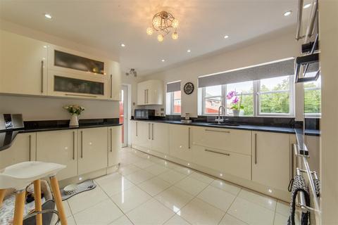 4 bedroom detached house for sale, Birch Grove, Cwmbran NP44