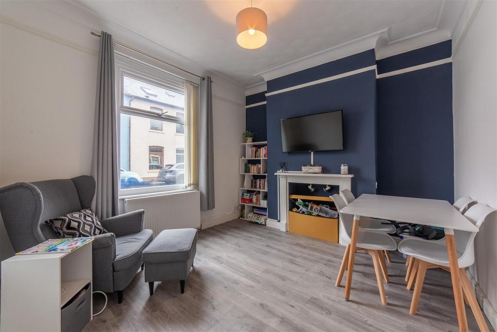 4 Alexandra Road-11.jpg