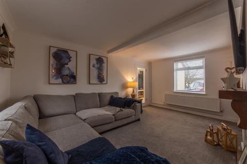 28 Brynwern, Pontypool, NP4 6HF