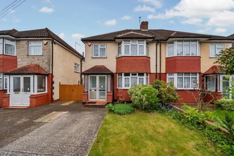 46 Farnham Road, Slough, SL1 3TA