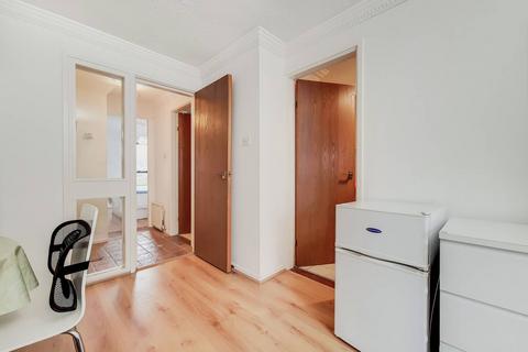 1 bedroom flat to rent, Horseshoe Close, Isle Of Dogs, London, E14