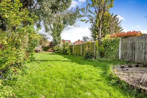 4 bedroom semi-detached house for sale, Camborne Road, Welling