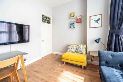 1 bedroom flat for sale, Sherriff Road, West Hampstead, London, NW6