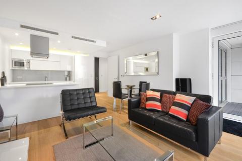 1 bedroom apartment to rent, Courtyard Apartments, E1
