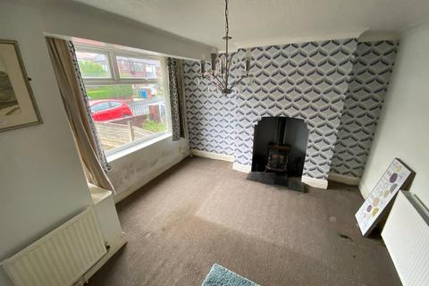 3 bedroom semi-detached house for sale, Atherley Grove, Chadderton, Oldham, OL9