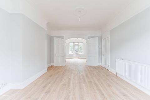 1 bedroom flat to rent, Semley Road, Norbury, London, SW16