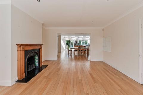 6 bedroom house to rent, Athenaeum Road, Whetstone, London, N20