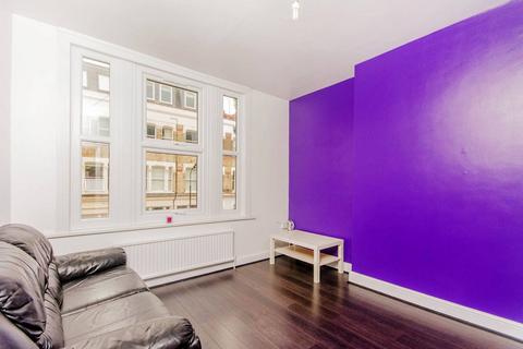3 bedroom flat to rent, Old Forge Mews, Shepherd's Bush, London, W12