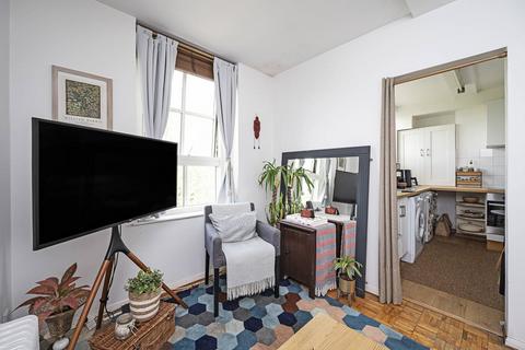 1 bedroom flat for sale, Wilmot Street, Bethnal Green, London, E2