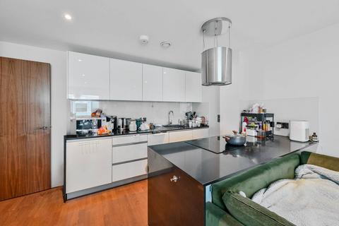 1 bedroom flat to rent, Aldgate East, Aldgate, London, E1