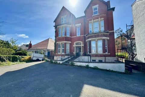 2 bedroom ground floor flat for sale, Albany Road, Southport, PR9 0JF