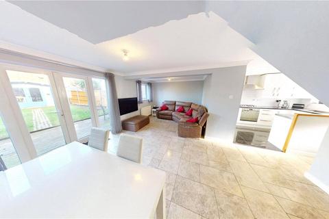 71 Coronation Avenue, East Tilbury, Tilbury, RM18 8SW