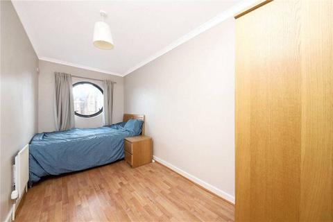 2 bedroom flat to rent, Back Church Lane, Aldgate, London, E1