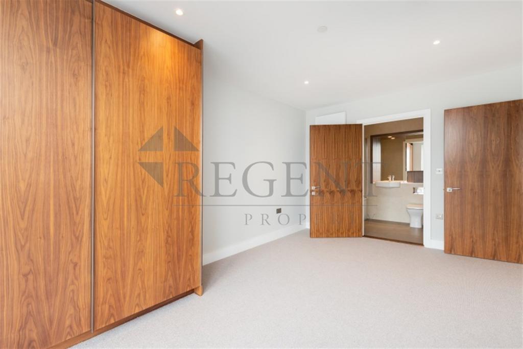 Bedrooom 1