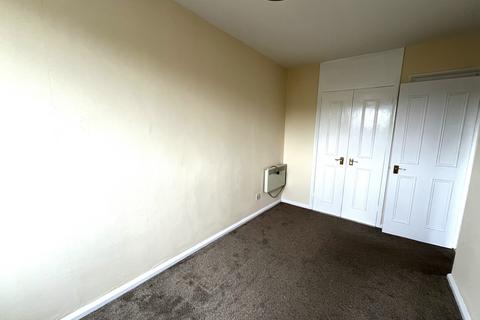 2 bedroom flat to rent, Byron House, Porchester Mead, Beckenham, Kent, BR3