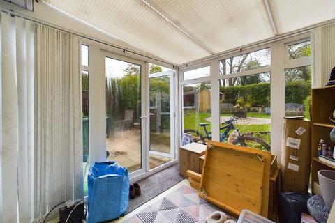 18 Briar Lawn, Abbeydale, Gloucester, GL4 5YU
