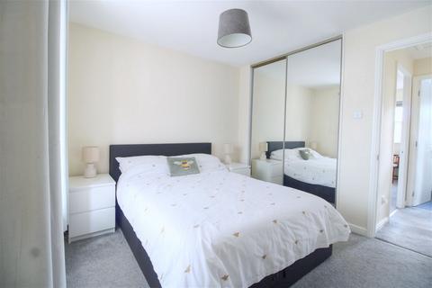 31 Beechfield Close, Stone Cross, Pevensey, BN24 5FH