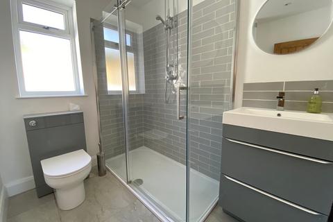 21 Manor Way, Neath, SA11 2TR