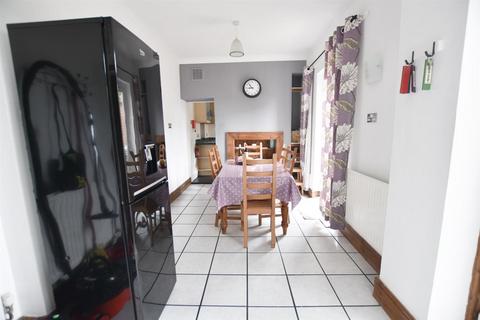 5 bedroom house to rent, Leicester, Leicester LE3