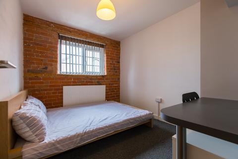 6 bedroom flat to rent, Leicester, Leicester LE3